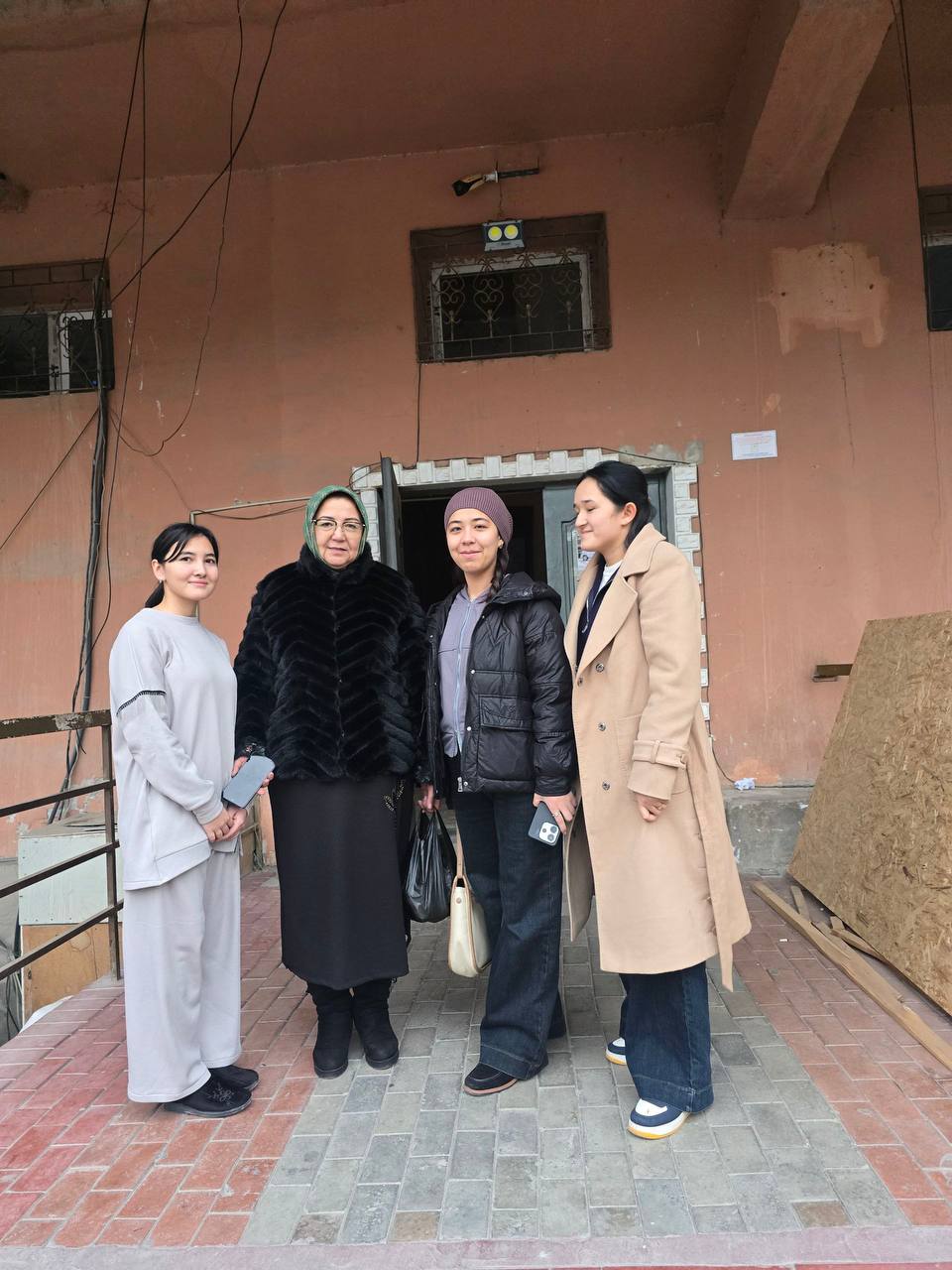 Talaba-qizlar yashash sharoitlari o‘rganildi