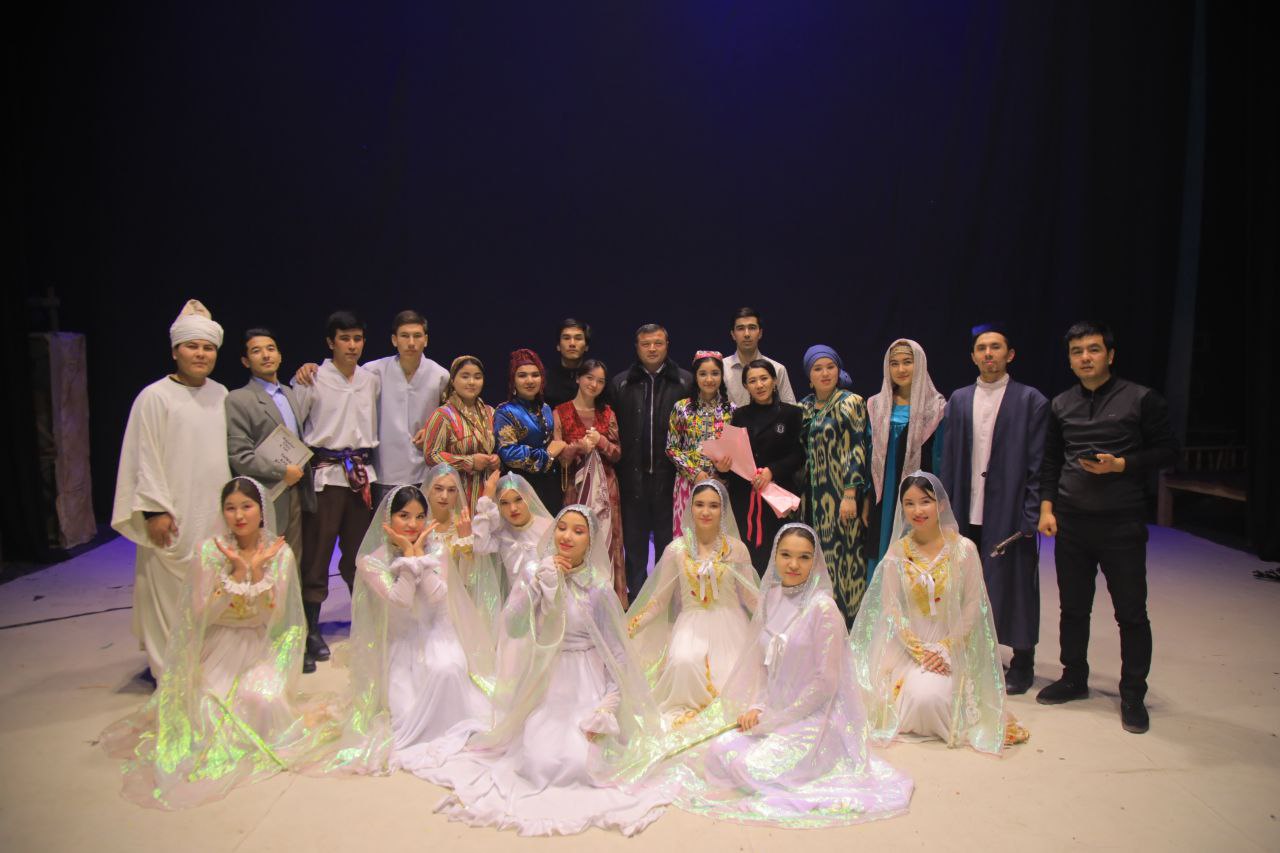 IQTIDOR VA MAHORAT NAMOYISHI TEATR SAHNASIDA!