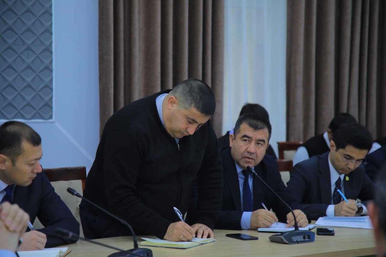 TALABALARNI QISHKI TA’TILGA KUZATISH VA TA’TIL DAVRIDAGI DOLZARB VAZIFALAR MUHOKAMA QILINDI