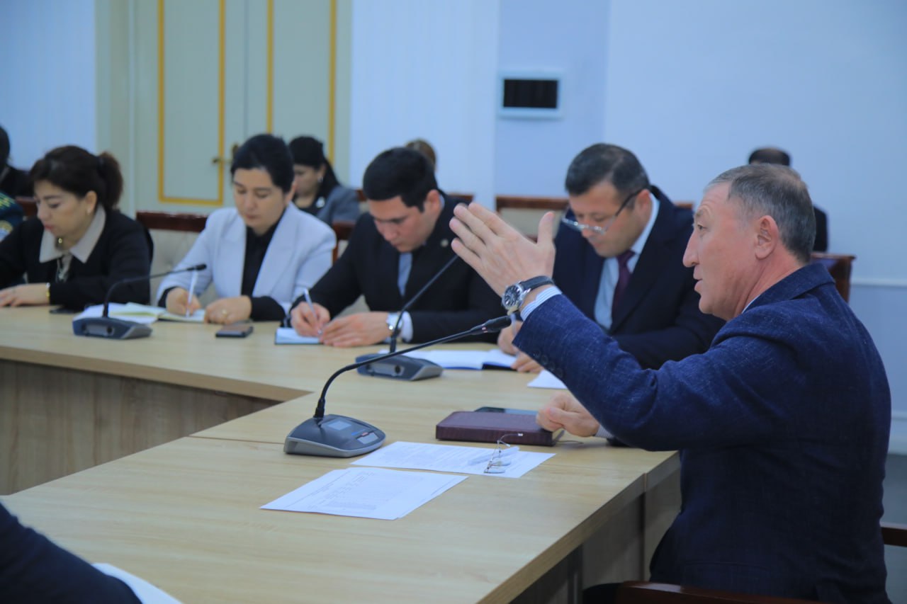 TALABALARNI QISHKI TA’TILGA KUZATISH VA TA’TIL DAVRIDAGI DOLZARB VAZIFALAR MUHOKAMA QILINDI