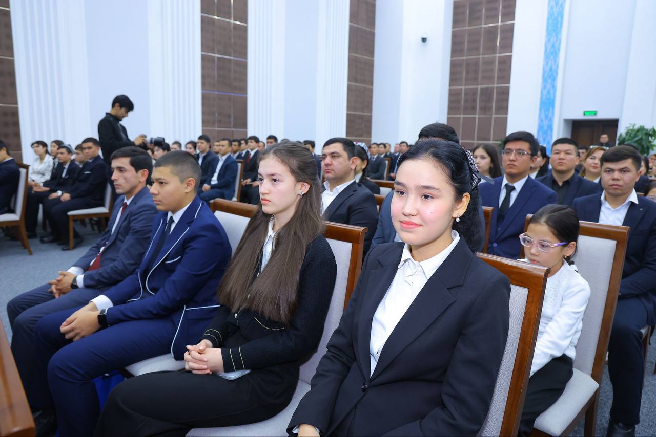 NamDPI vakillari viloyat hokimi e’tirofida