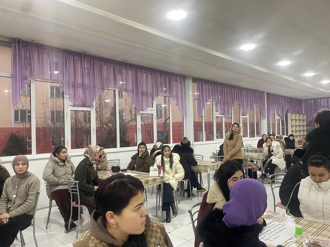 Talabalar turar joyiga tashrif