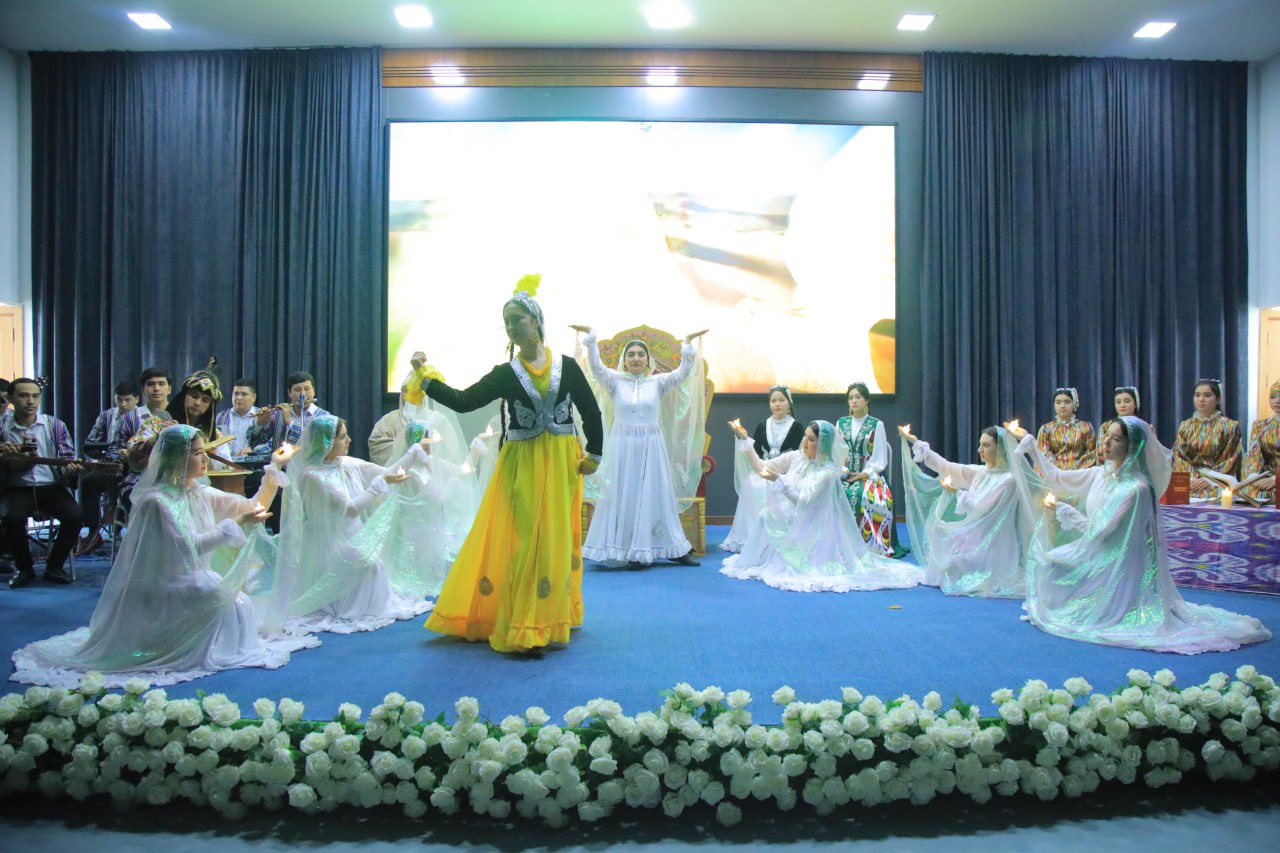 NAZM VA NAVO – MA’NAVIYAT TARANNUMI