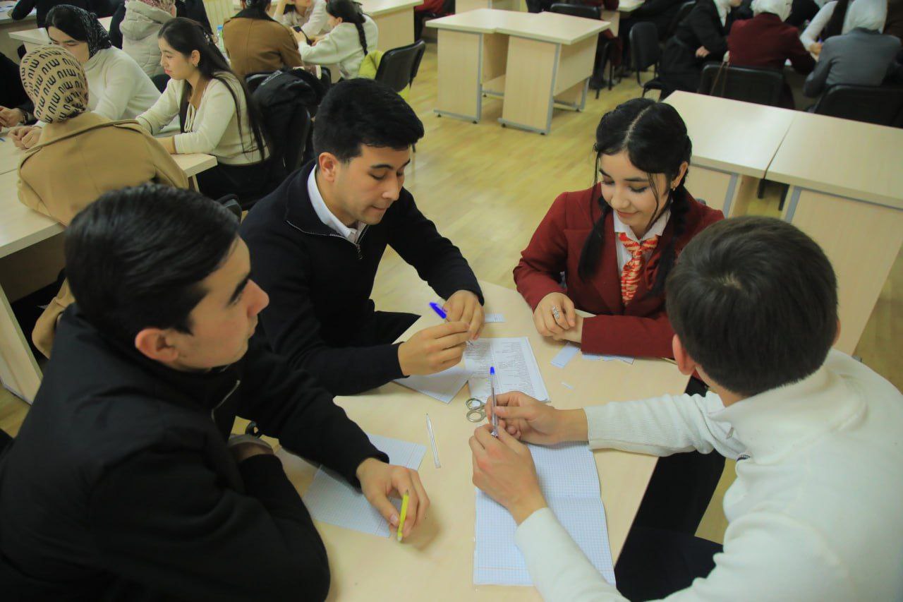 Allomalar tavalludiga bagʻishlangan "Zakovat" turniri tashkil etildi.