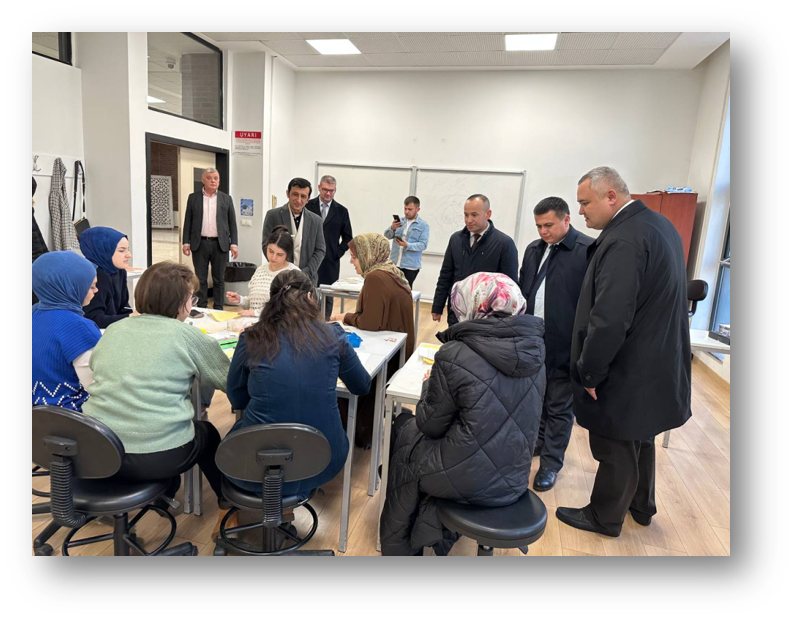 2025-yil fevral oyida Namangan davlat pedagogika instituti delegatsiyasining Turkiya Respublikasining Karabük universitetiga xorijiy  xizmat safari amalga oshirildi.