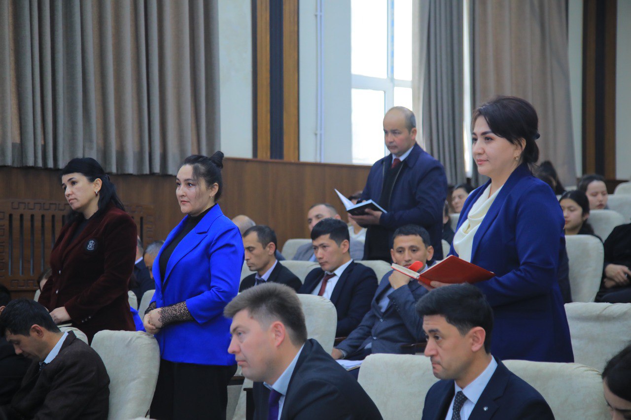 "Yoshlar masalalari va ma'naviy-ma'rifiy ishlarga mas'ul xodimlar bilan uchrashuv' tashkil etildi.