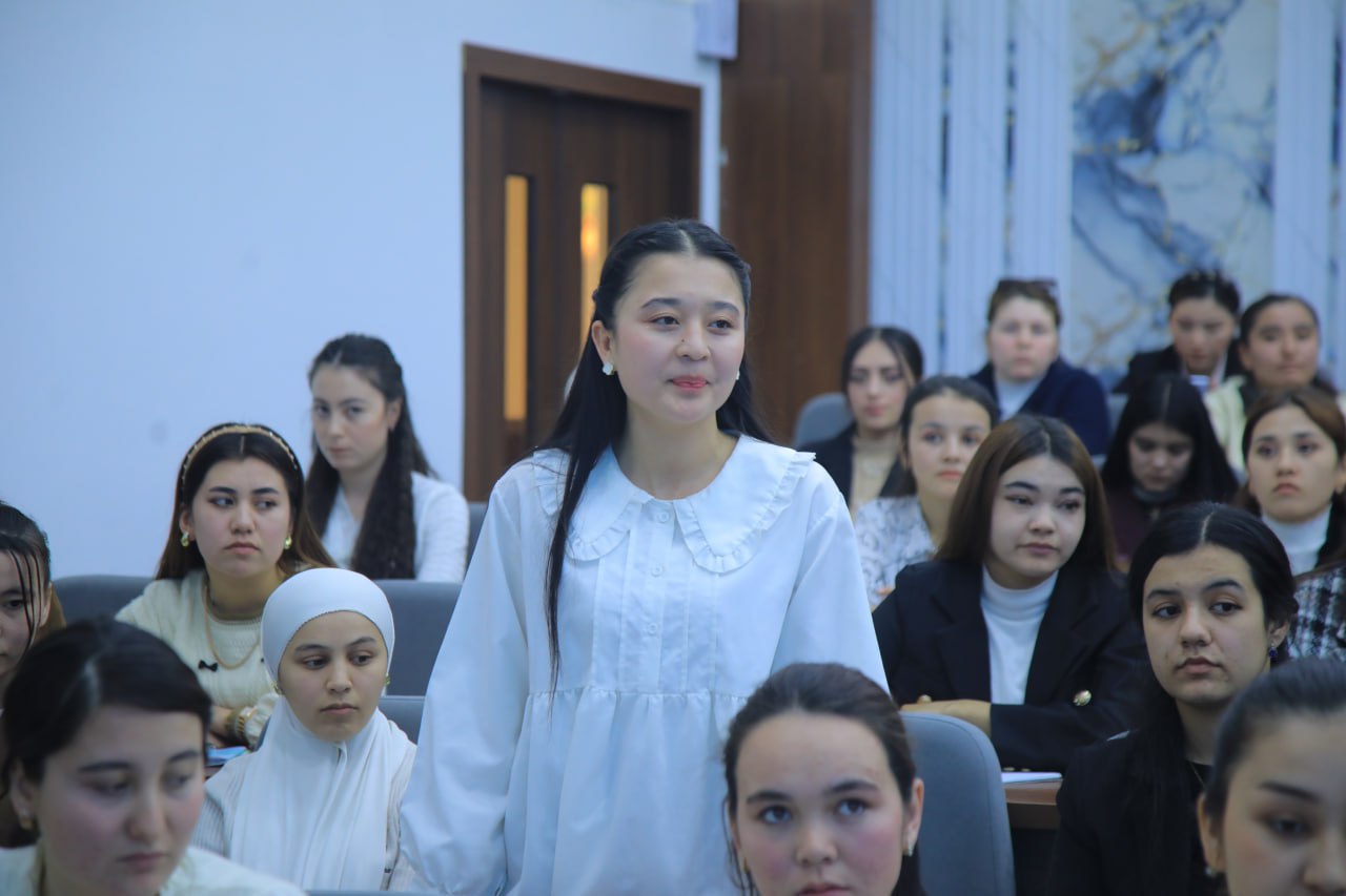 "Yoshlar kuni" doirasida" Rektor va yoshlar uchrashuvi" tashkil etildi