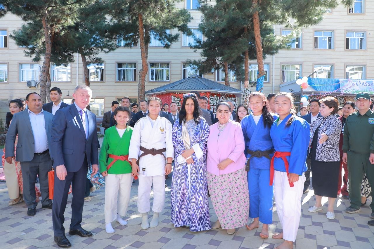 Namangan davlat pedagogika institutida "Navroʻzni ulugʻlash insonni ulugʻlashdir!" shiori ostida  Navroʻz sayli ko‘tarinki kayfiyatda tashkil etildi