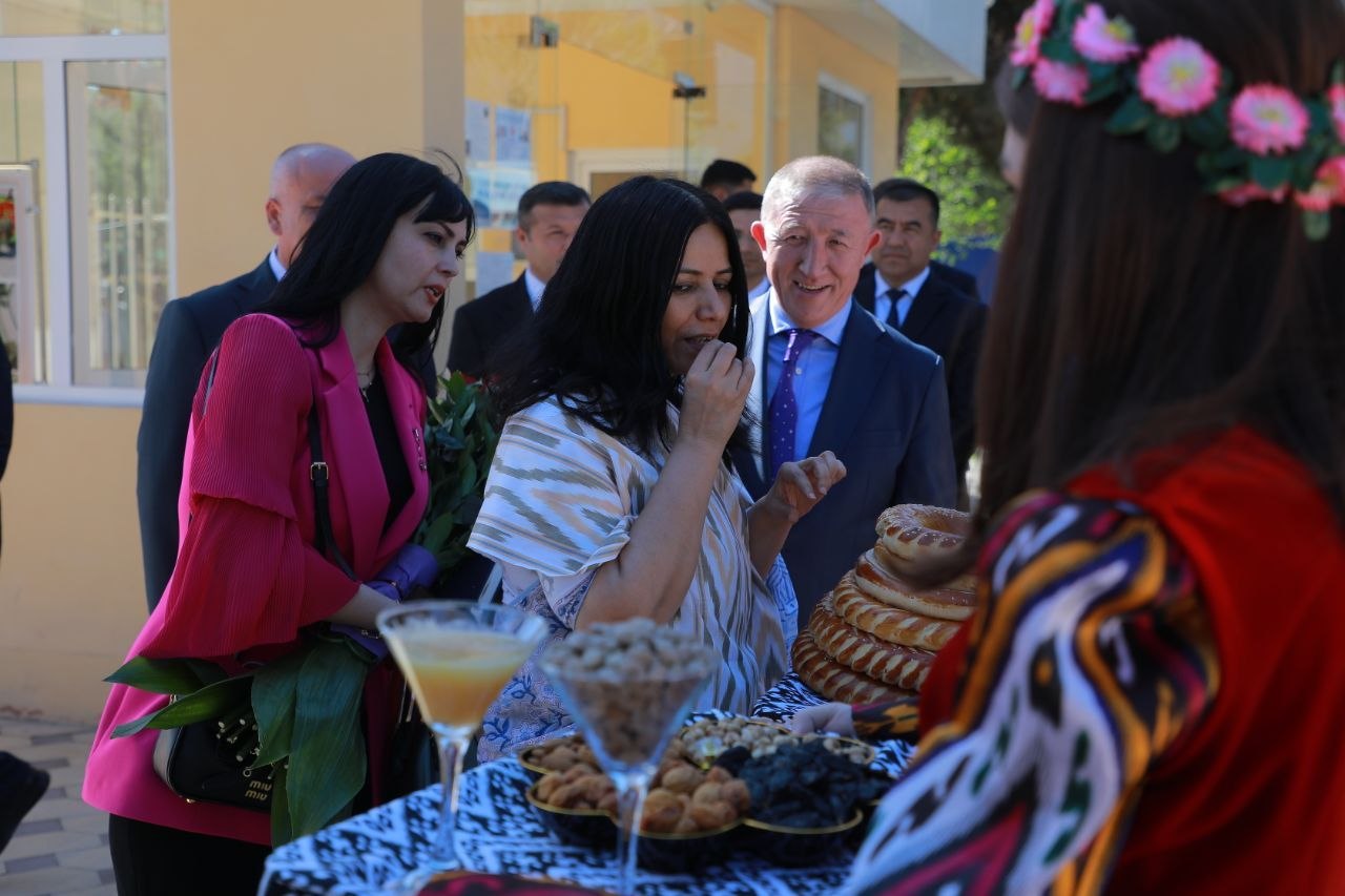 Namangan davlat pedagogika institutida "Navroʻzni ulugʻlash insonni ulugʻlashdir!" shiori ostida  Navroʻz sayli ko‘tarinki kayfiyatda tashkil etildi