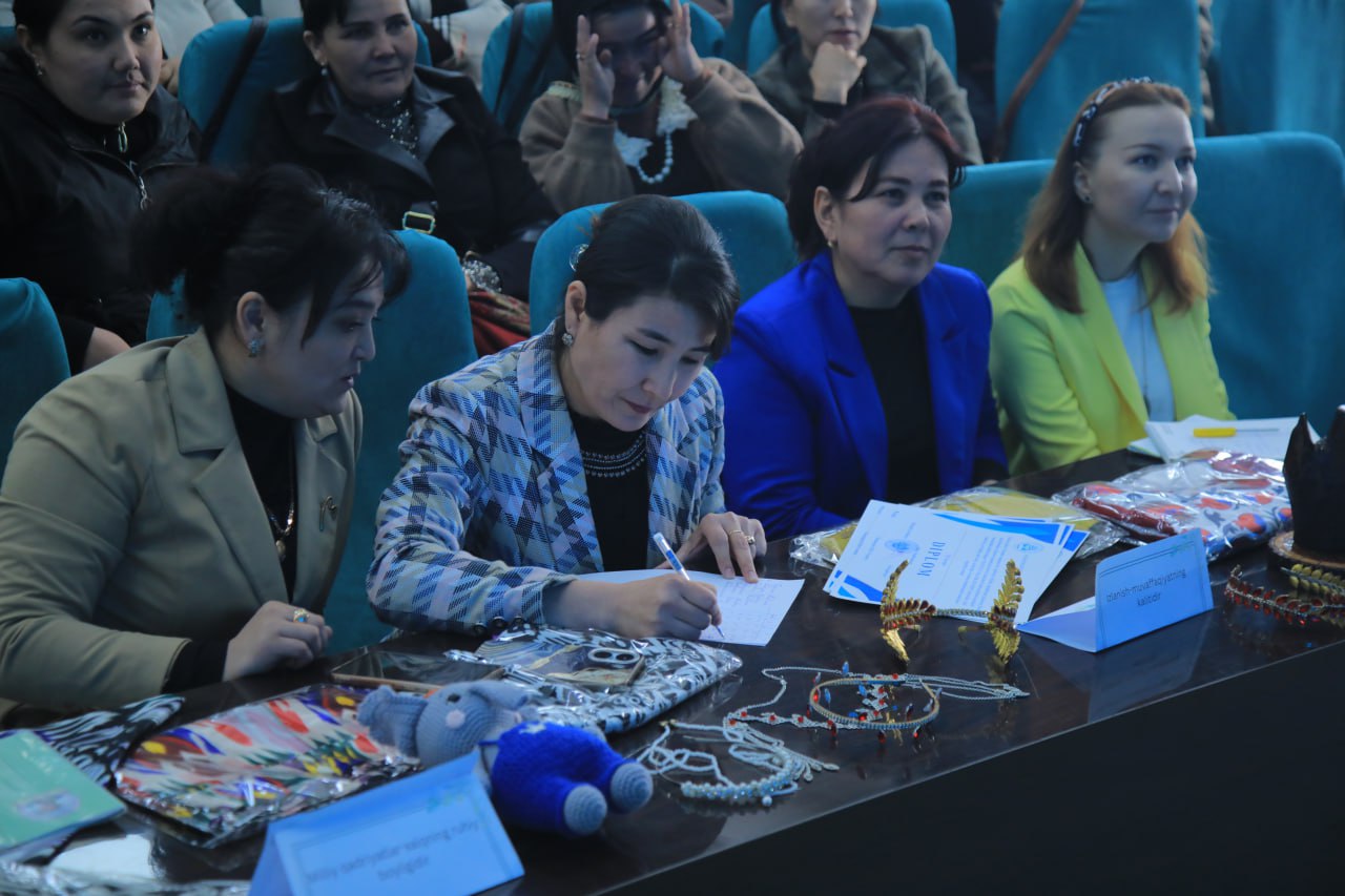 Namangan davlat pedagogika institutida "Institut malikasi" tanlovi o'tkazildi