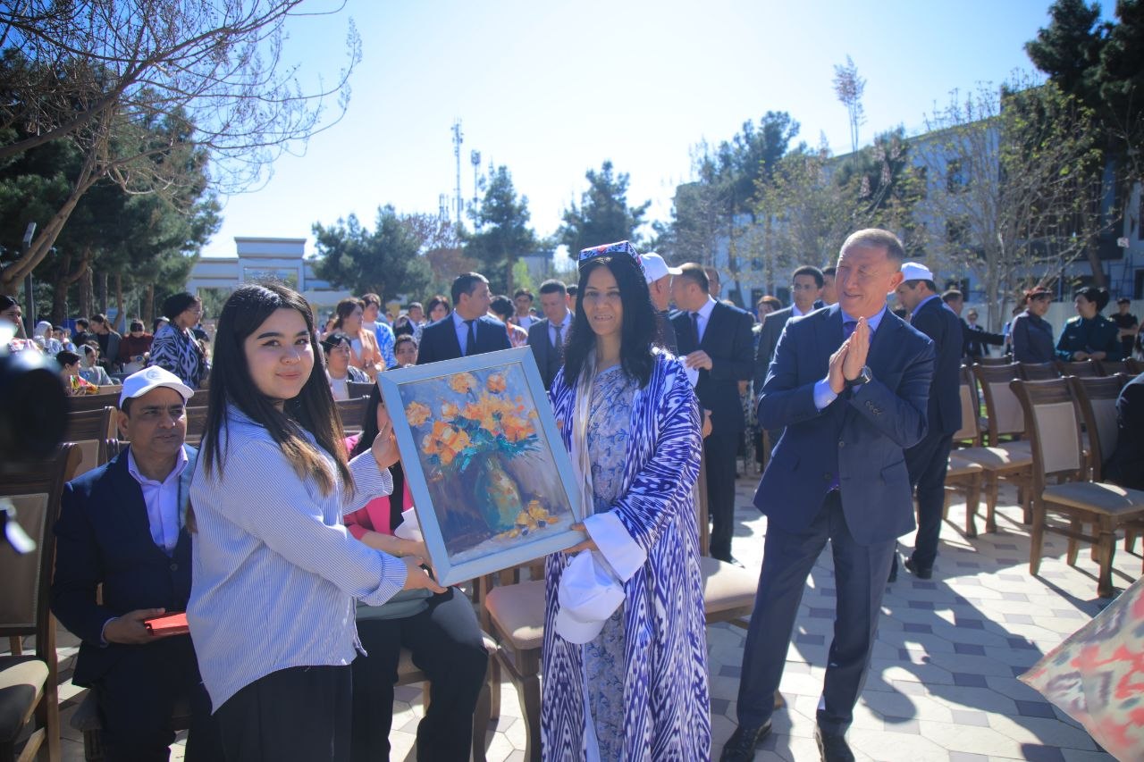 Hindistonning O‘zbekiston Respublikasidagi Favqulodda va Muxtor Elchisi Ms. Smita Pant boshchiligidagi delegatsiyaning Namangan davlat pedagogika institutiga tashrif buyurdi