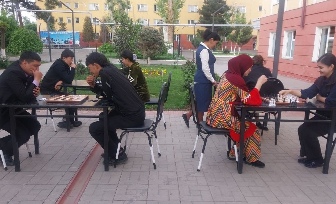 "Yoshlar kuni" munosabati talabalar turar joyida sport musobaqasi o‘tkazildi