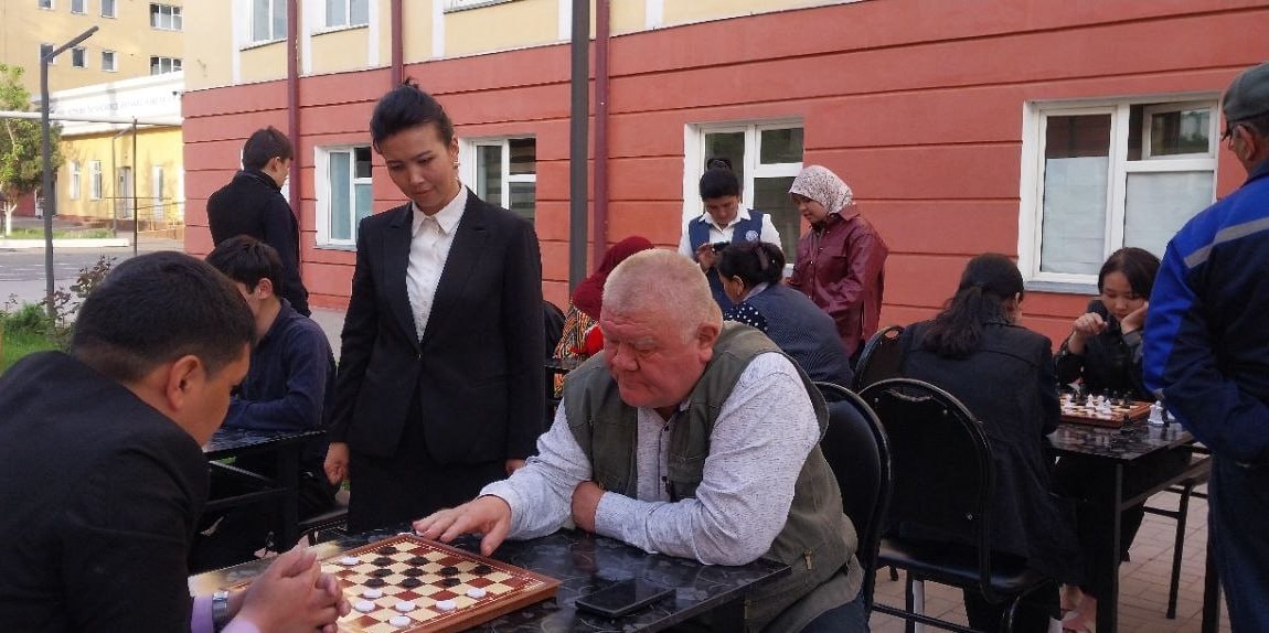 "Yoshlar kuni" munosabati talabalar turar joyida sport musobaqasi o‘tkazildi