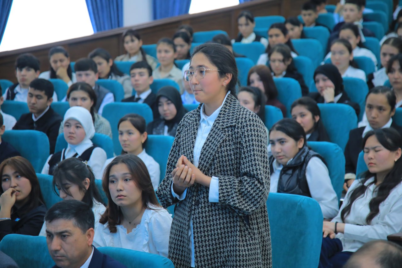 Yoshlar kuni doirasida rektor va yoshlar uchrashuvi bo‘lib o‘tdi