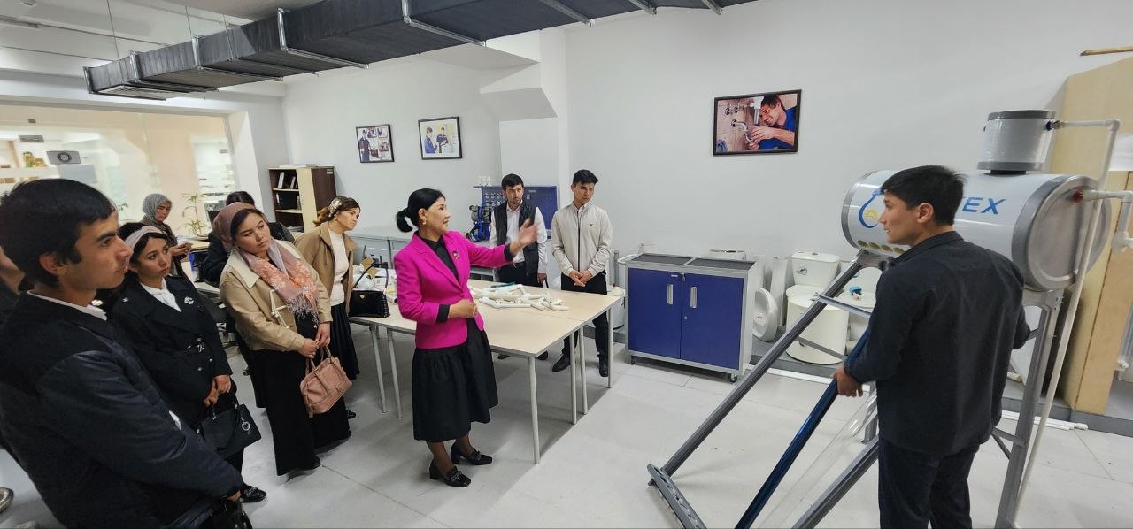 “KASBIY KO‘NIKMALAR MARKAZI” ga tashrif