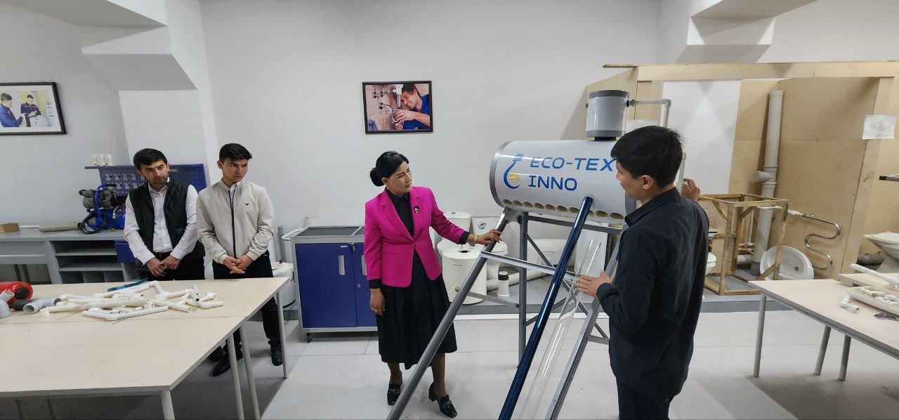 “KASBIY KO‘NIKMALAR MARKAZI” ga tashrif