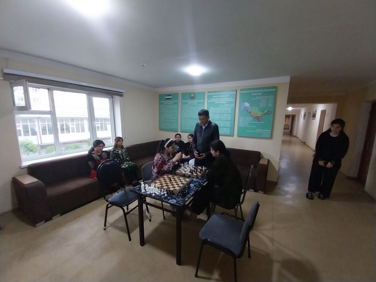 Talabalar turar joyida shaxmat-shashka musobaqasi o‘tkazildi