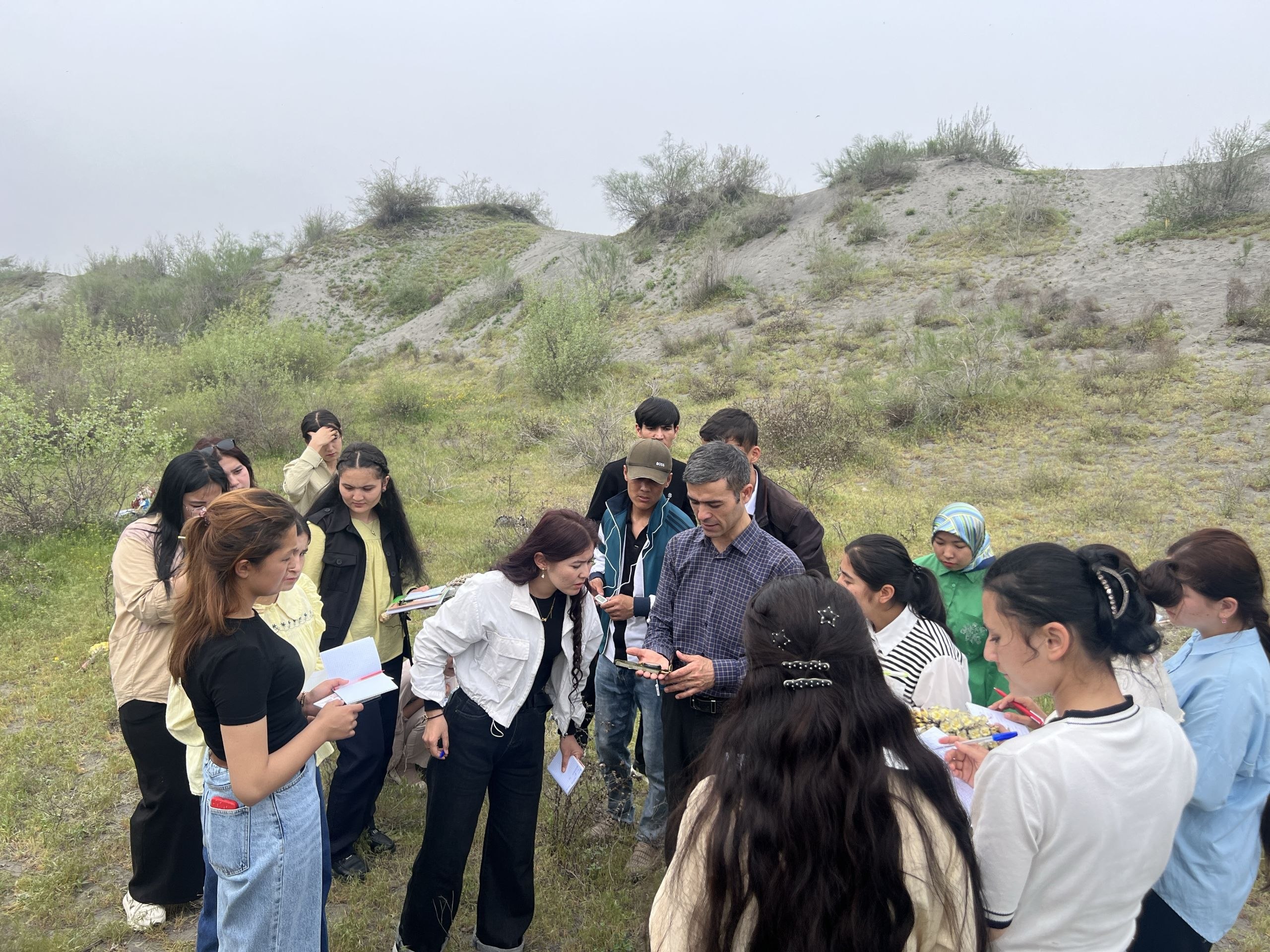 Mingbuloq tumanidagi “Oqqum” cho‘liga ilmiy ekspeditsiya amalga oshirildi
