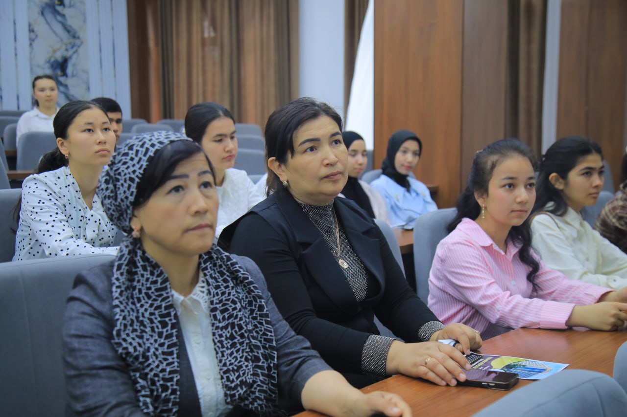 Bitiruvchilar tashrifi davom etmoqda