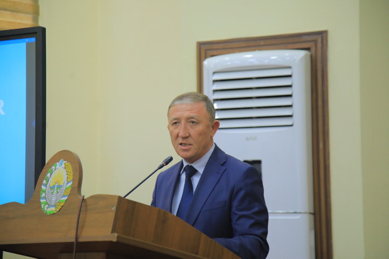 NAMDPI BITIRUVCHILARI HOKIM E’TIBORIDA