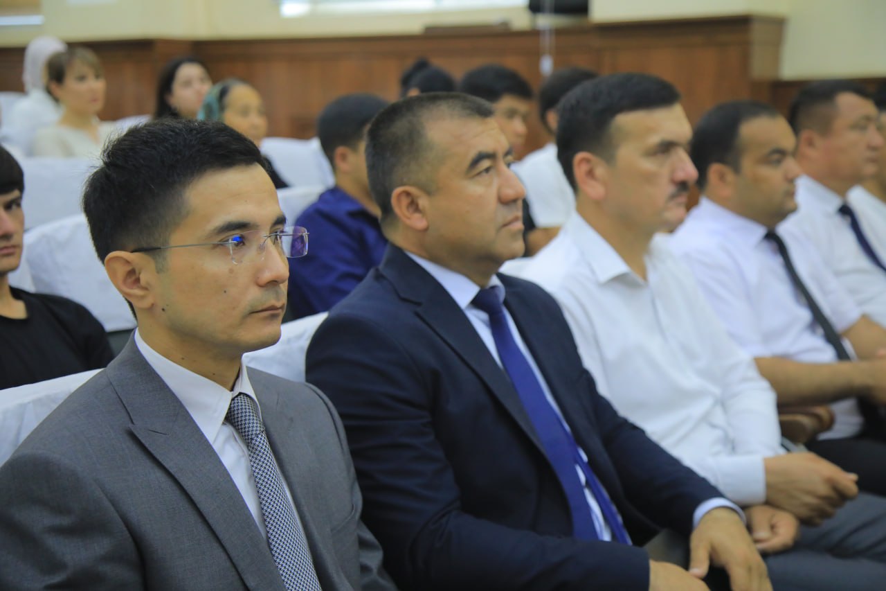 NAMDPI BITIRUVCHILARI HOKIM E’TIBORIDA
