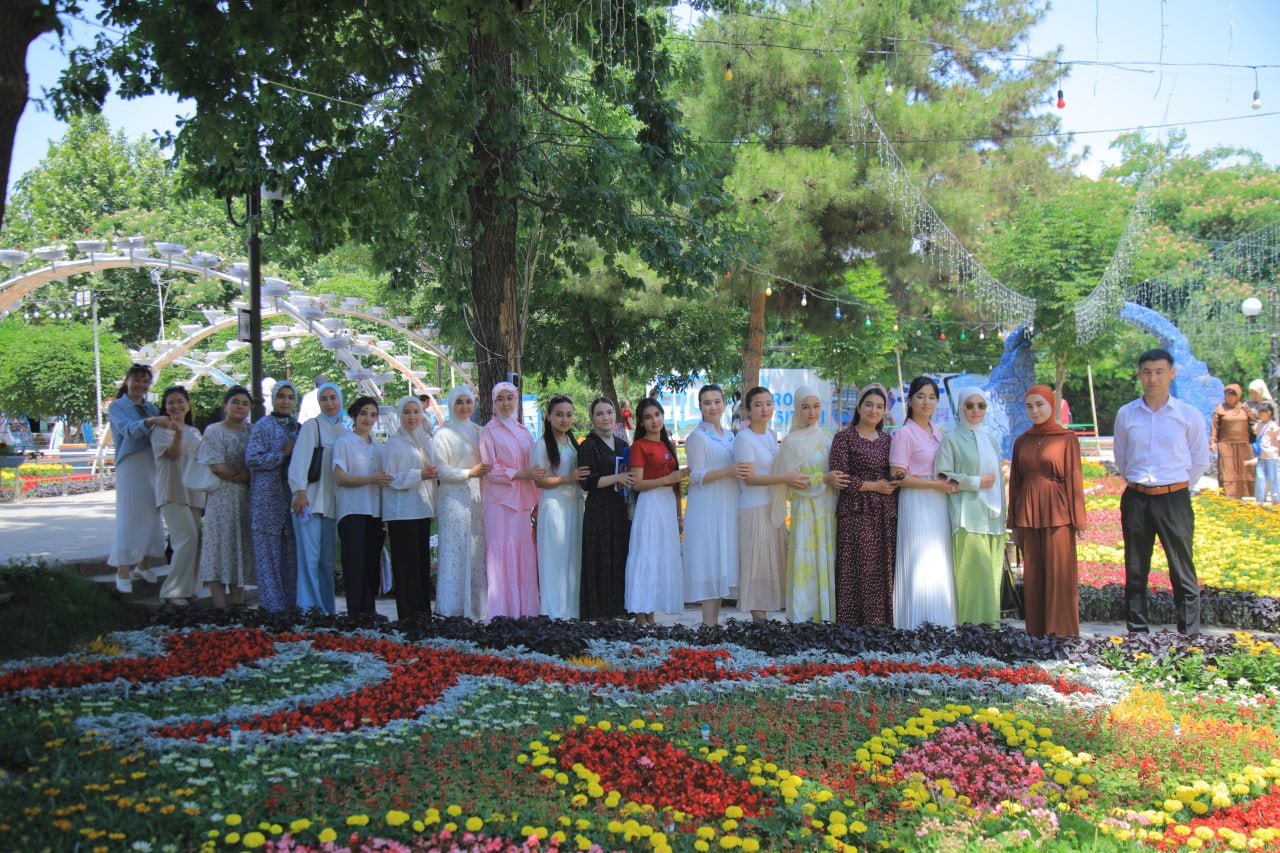 "GULLAR FESTIVALI"GA TASHRIF ESTAFETASI IJTIMOIY FANLAR FAKULTETIDA!