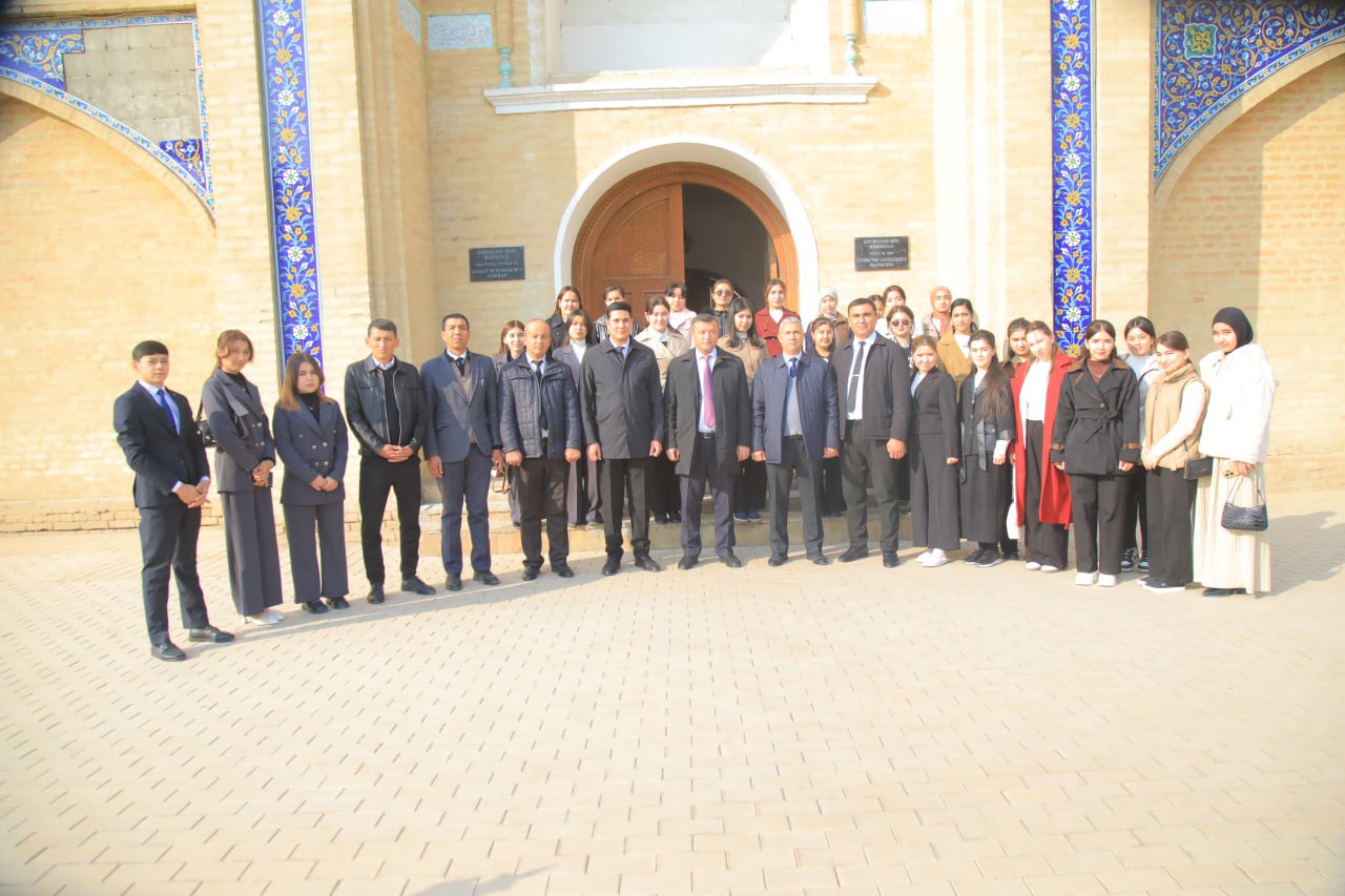 NamDPI talabalari Qatag'on qurbonlari muzeyida