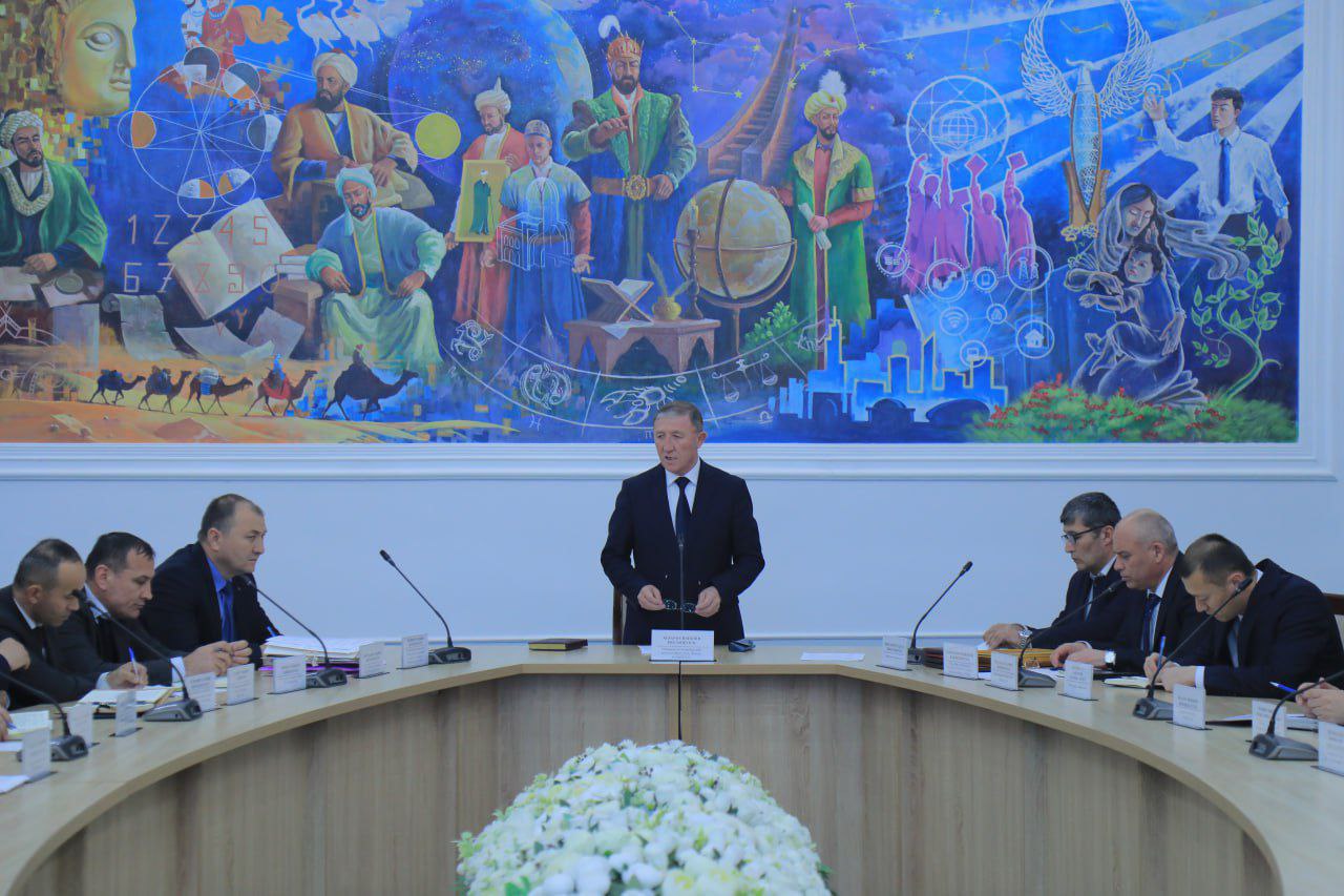 NAMANGAN DAVLAT PEDAGOGIKA INSTITUTIDA 8-SONLI KENGAYTIRILGAN KENGASH YIGʻILISHI BO'LIB O'TDI