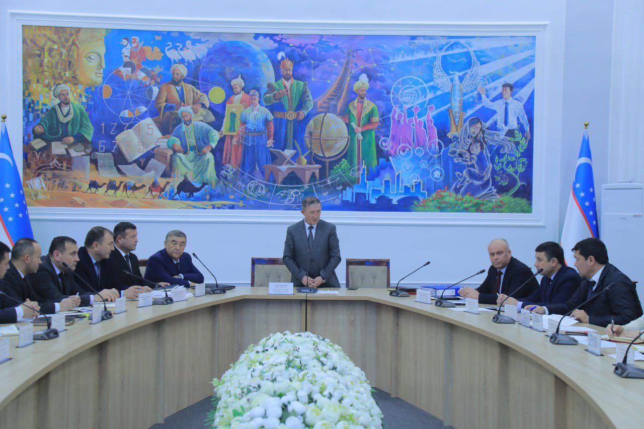 NAMANGAN DAVLAT PEDAGOGIKA INSTITUTIDA 6-SONLI KENGAYTIRILGAN KENGASH YIGʻILISHI BO'LIB O'TDI