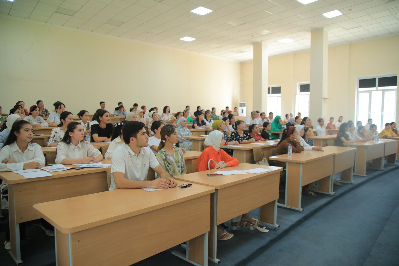Institutda o‘zbek ayolining jasorati aks etgan film namoyish etildi