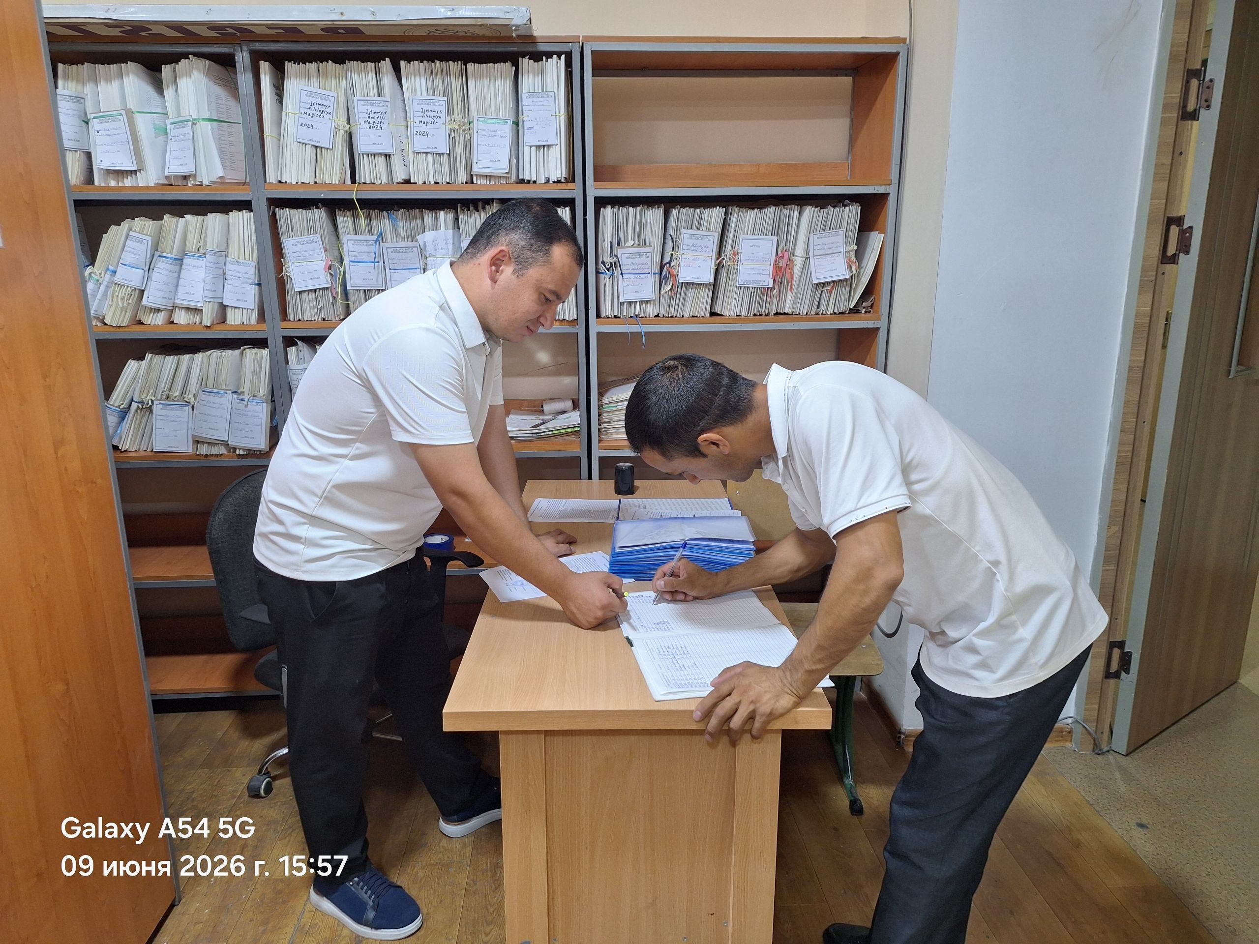 NAMANGAN DAVLAT PEDAGOGIKA INSTITUTIDA TALABALAR AMALIYOTIGA OID HUJJATLARNI IDORAVIY ARXIVGA TOPSHIRISH JARAYONLARI DAVOM ETMOQDA.