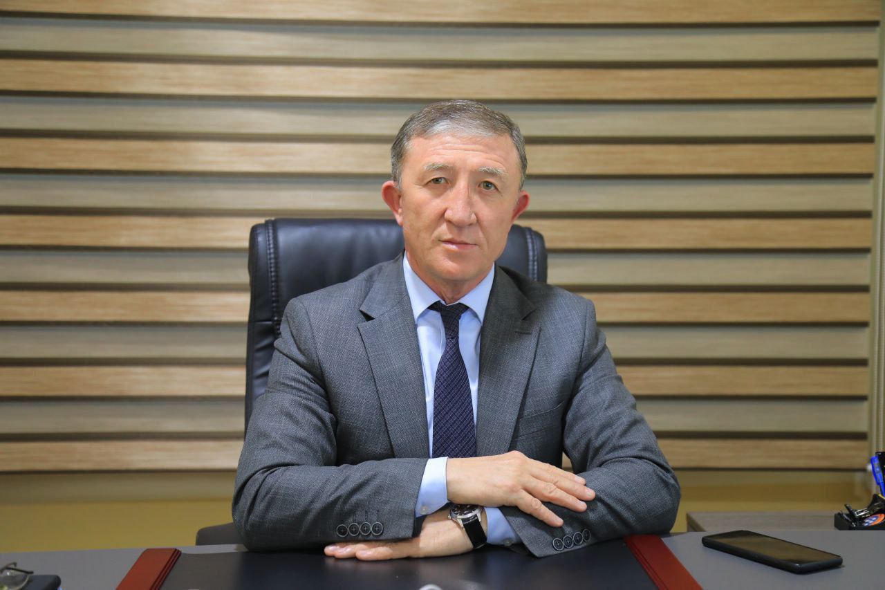 Namangan davlat pedagogika instituti rektori Bahodir Xusanovning Yangi yil munosabati bilan bayram tabrigi