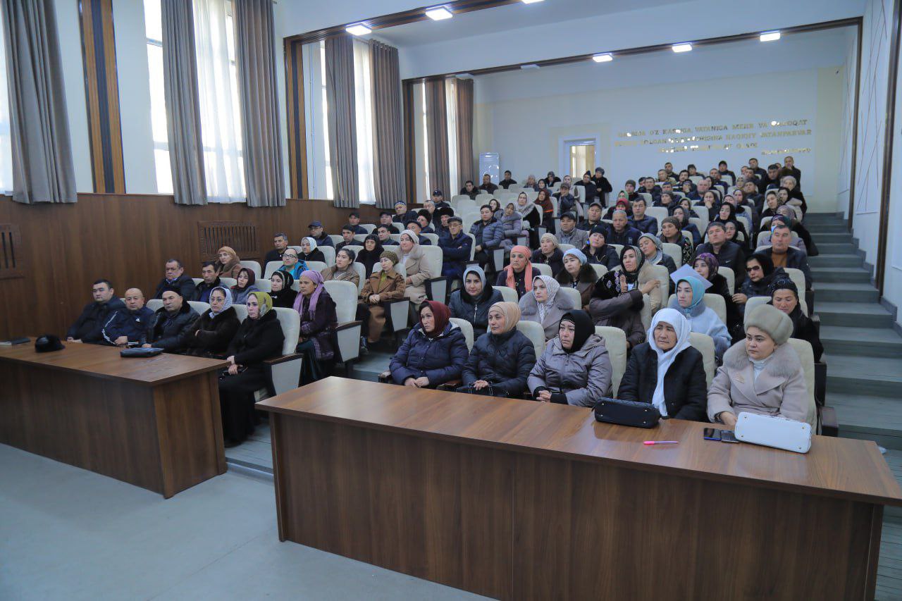 OTA-ONALAR UCHRASHUVI O'TKAZILDI