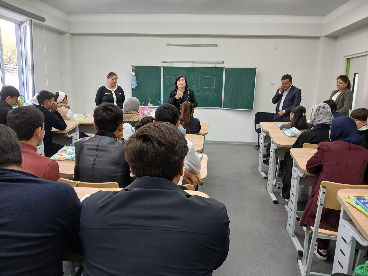 “Mening tanlovim — mening istiqbolim” mavzusida seminar-trening o‘tkazildi