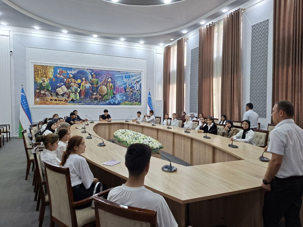 Maktab bitiruvchilari Namangan davlat pedagogika institutida