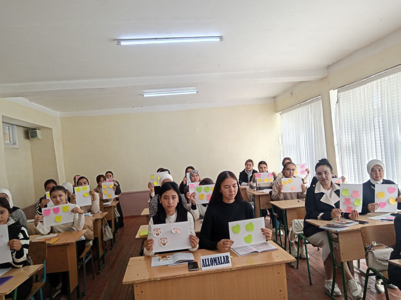 "Global jarayonlar va barqaror taraqqiyot" mavzusida ochiq seminar mashg'uloti bo'lib o'tdi.