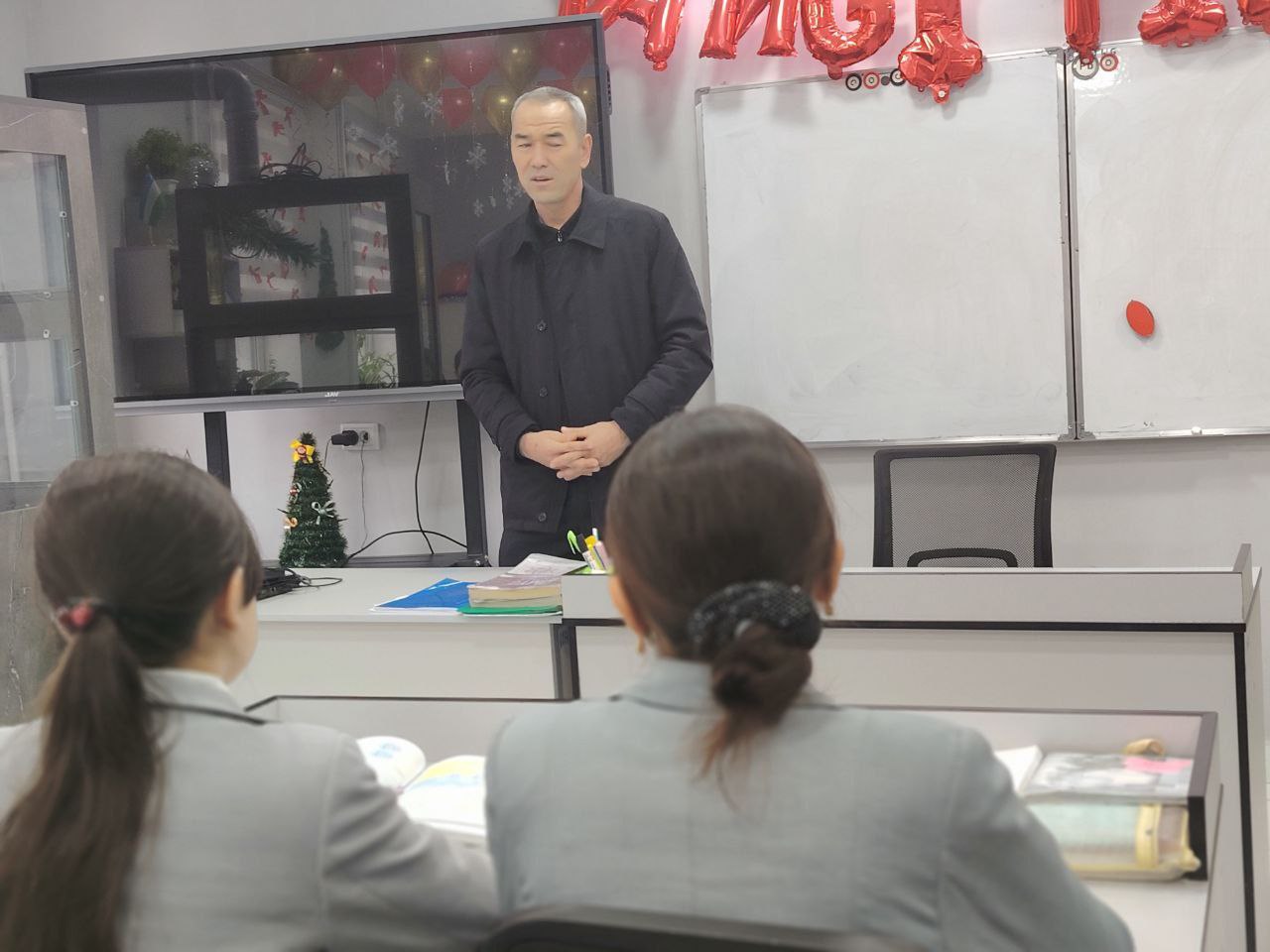 Institut va ixtisoslashtirilgan maktablar hamkorligi yangi bosqichda