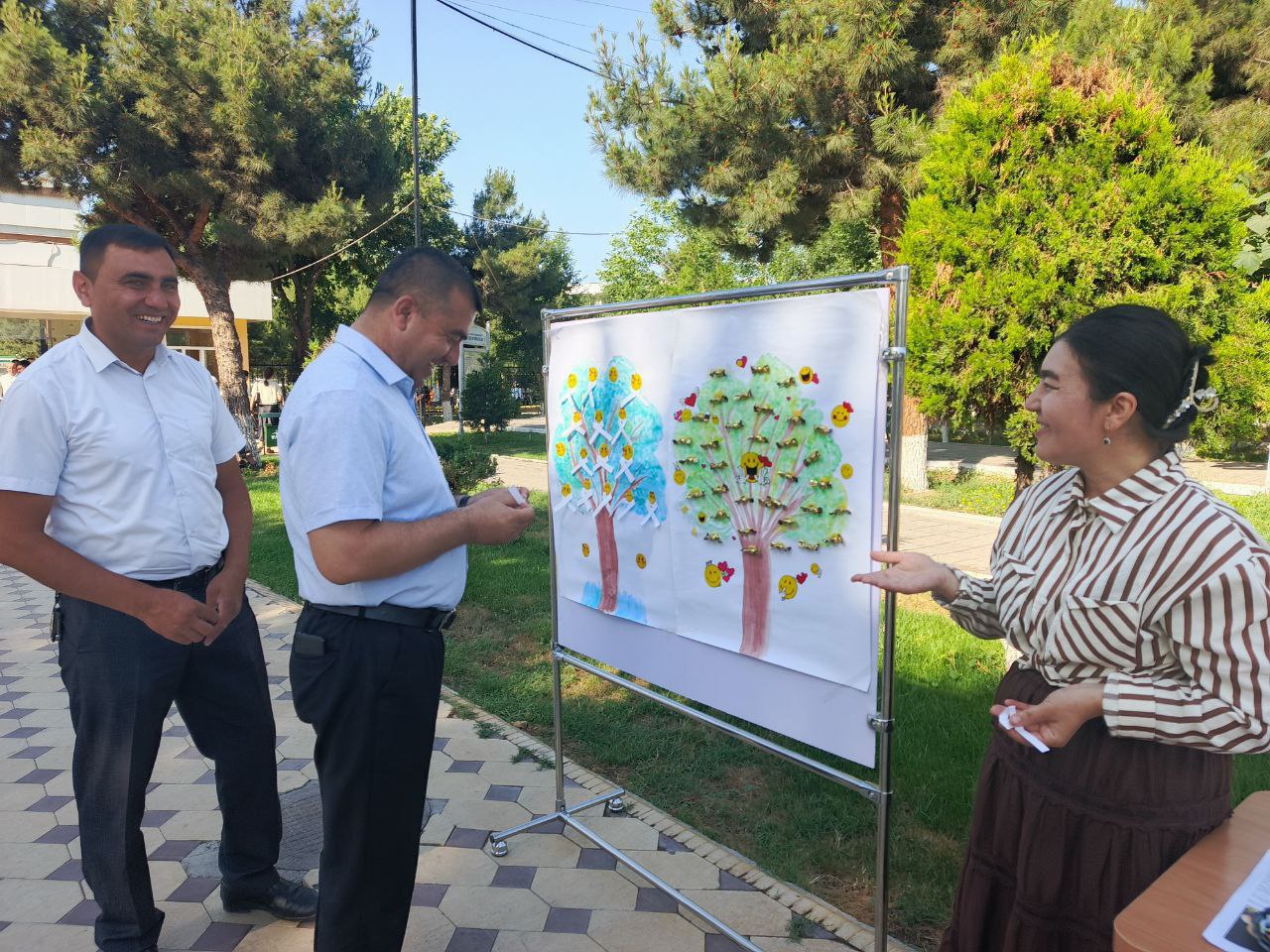 Erta tongdan "Pozitivlik — davr talabi" mavzusida institut psixologi G.Axadjonova tomonidan psixologik trening tashkil etildi.